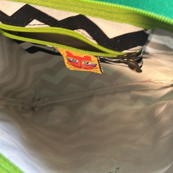 LAUREL BURCH GREEN BEADED ADJUSTABLE CANVAS STRAP CANVAS CROSSBODY BAG - Picture 8 of 15